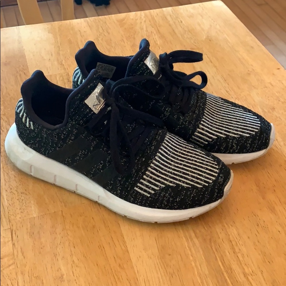 Adidas swift run